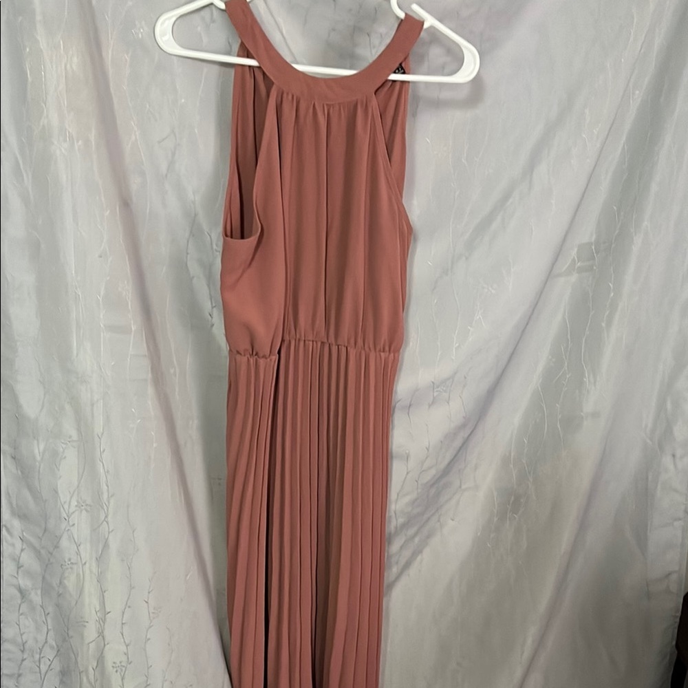 EUC- SHEIN size medium dusty Rose dress with pleats and tie closure worn once